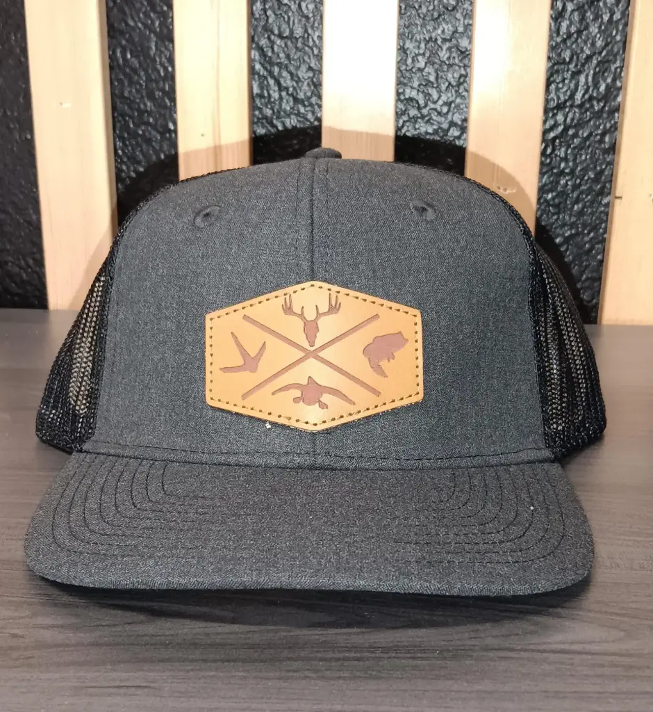 Ah-Mh-Lr02 (Dark Grey Fabric Black Mesh/Leather Patch)