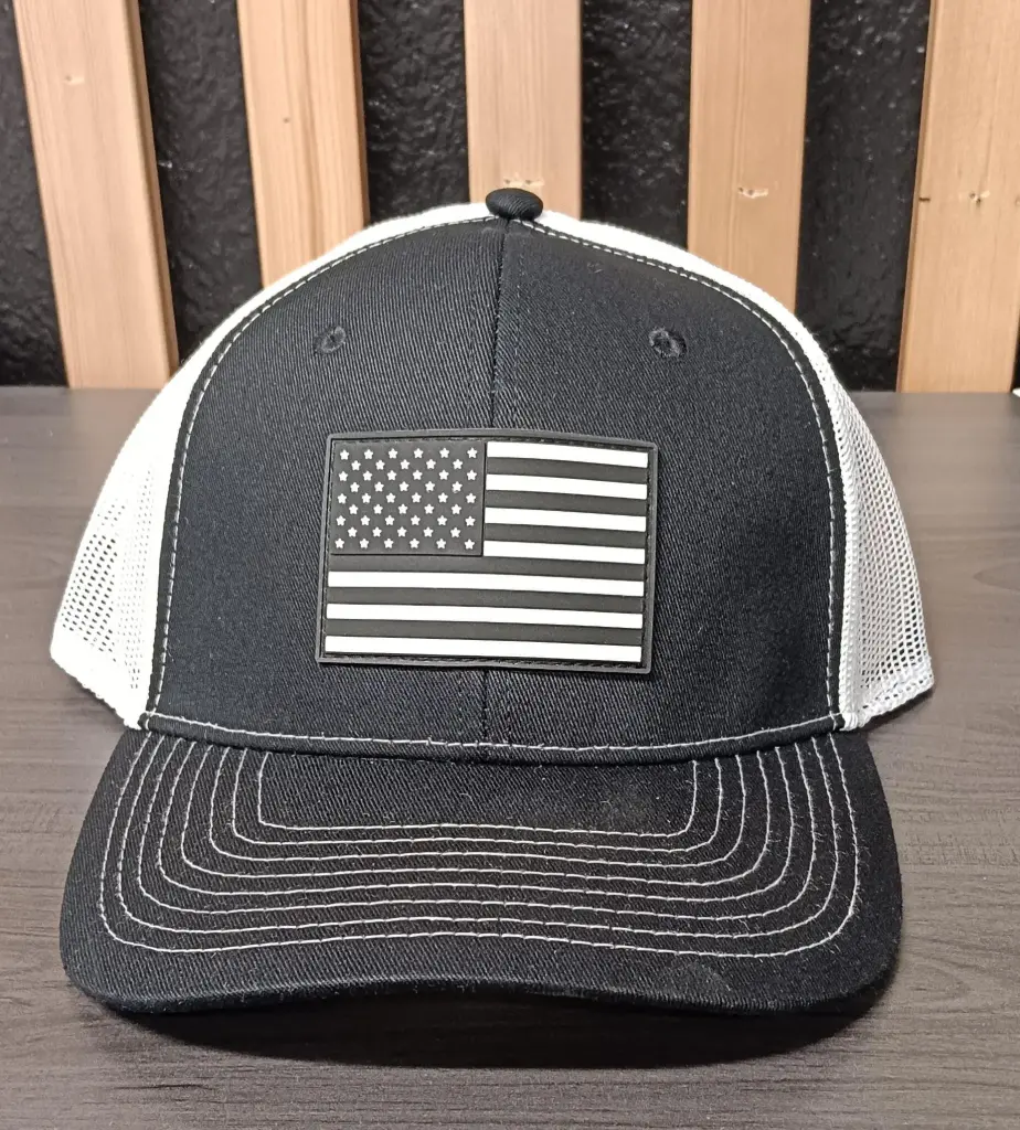 Ah-Mh-Rp20 (Black Fabric White Mesh/Rubber Patch)