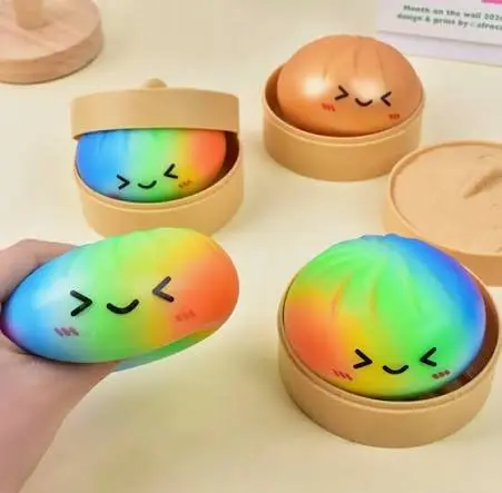 RAINBOW DUMPLING SQUISHY TOY 12 CT